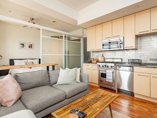 35 Fay St, Unit 610, Boston, MA 02118