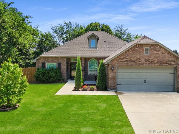 101 S 47th Street , Broken Arrow, OK 74014