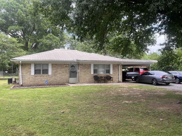 Dumas, AR 71639