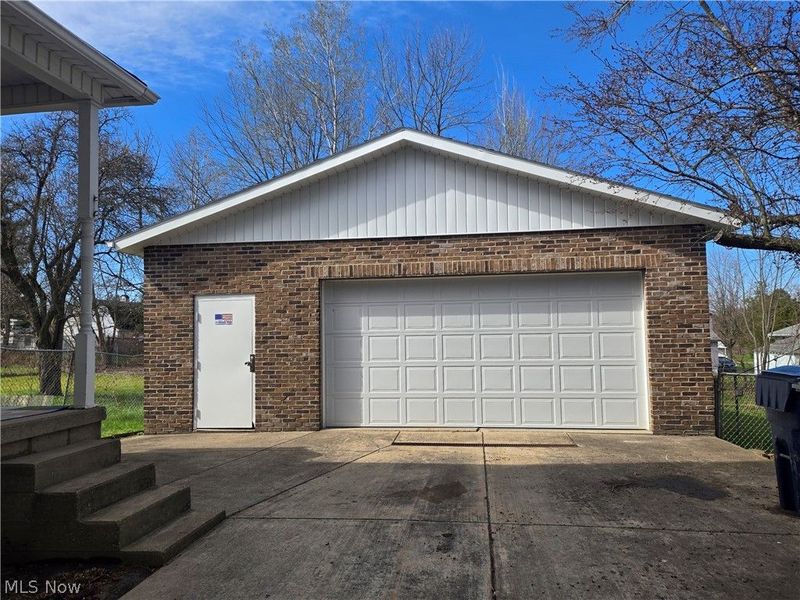 2446 Vestal Road, Youngstown, OH 44509 Photo 17