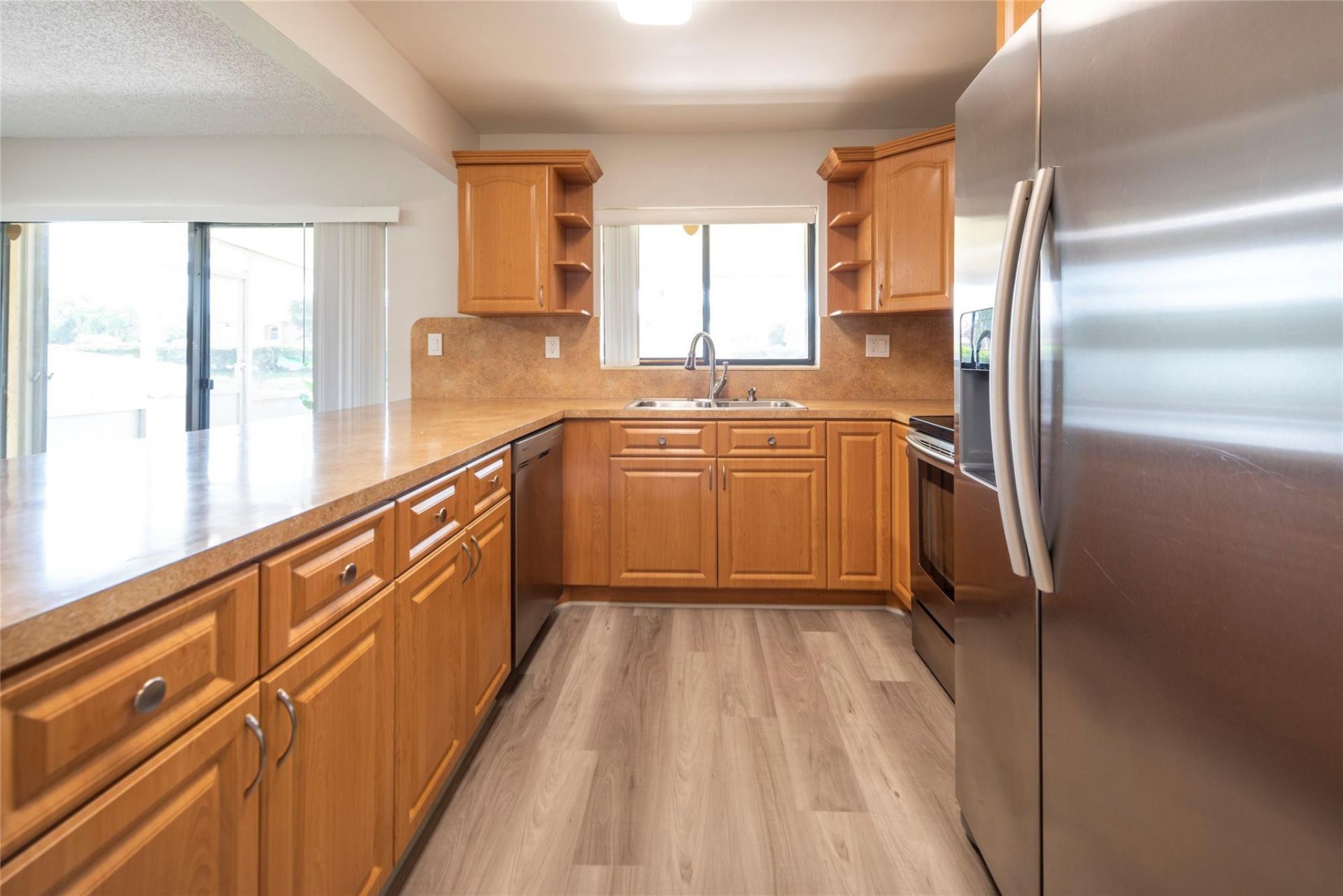 2101 NW 101st Terrace, Pembroke Pines, FL 33026 Photo