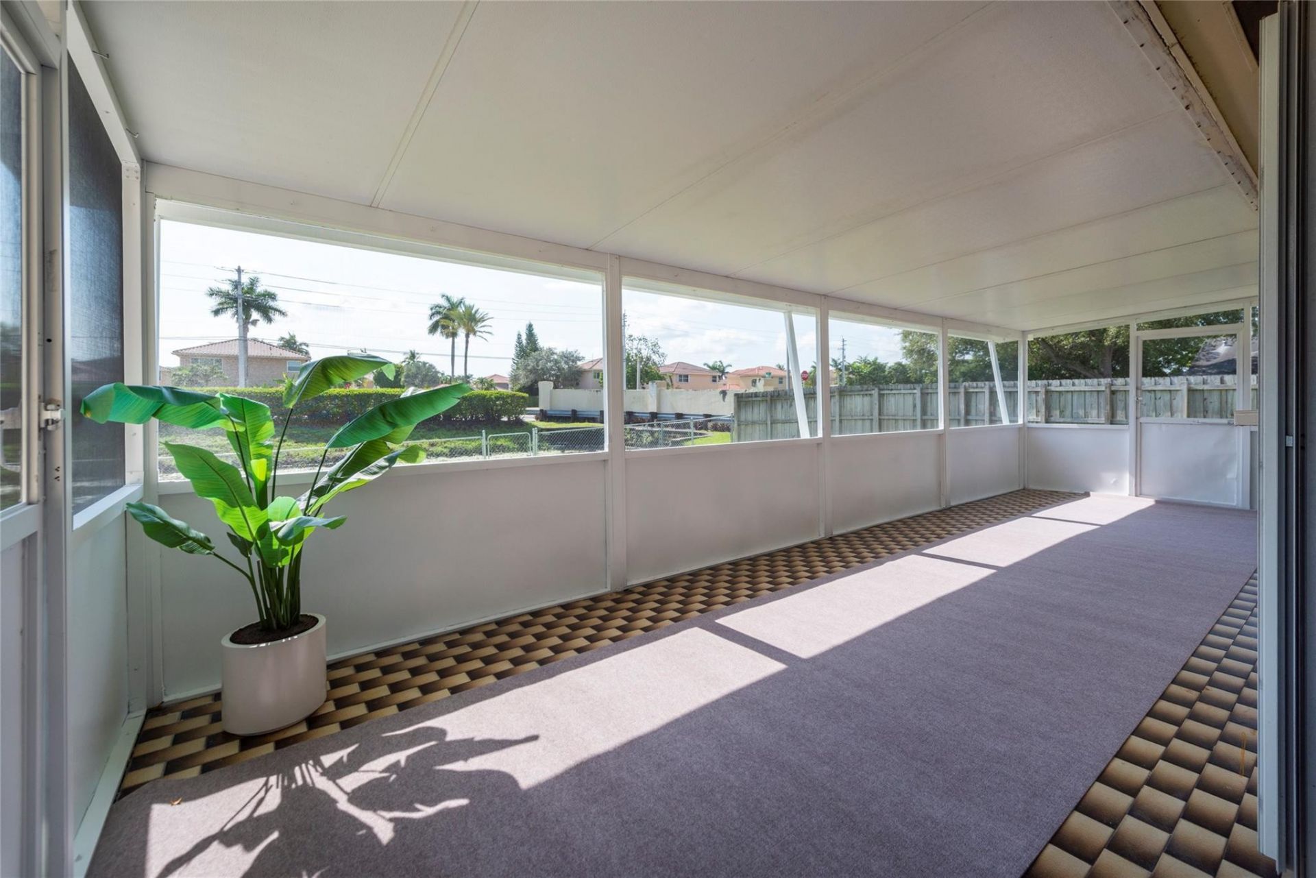2101 NW 101st Terrace, Pembroke Pines, FL 33026 Photo