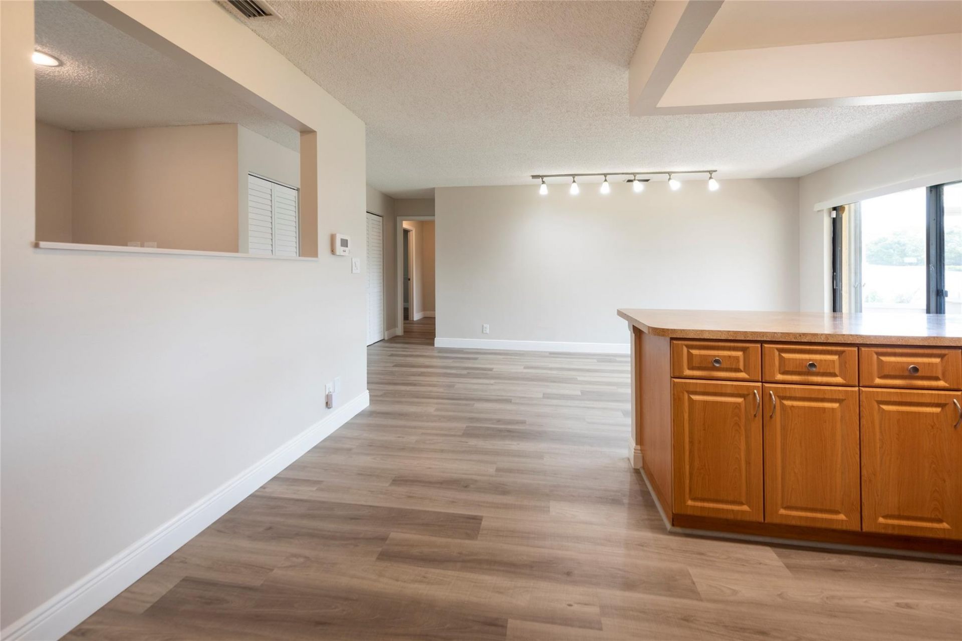 2101 NW 101st Terrace, Pembroke Pines, FL 33026 Photo