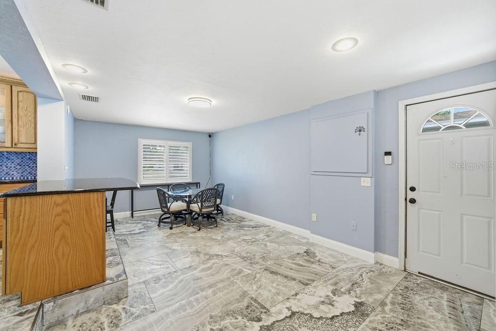 6901 17th Lane N, Saint Petersburg, FL 33702 Photo