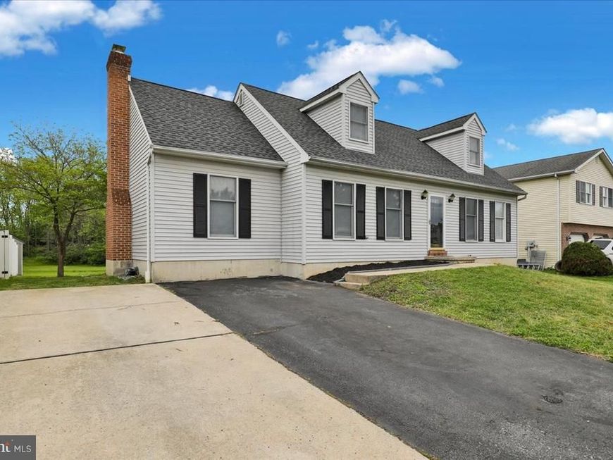 1311 Fredrick Boulevard, Reading, PA 19605 Main Photo