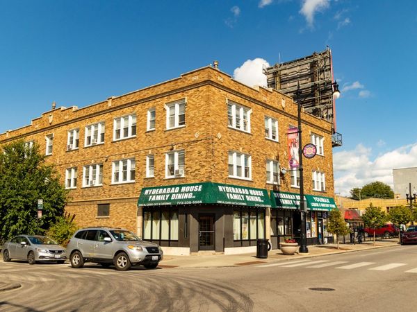 6403 N Bell Avenue, Unit 206, Chicago, IL 60645