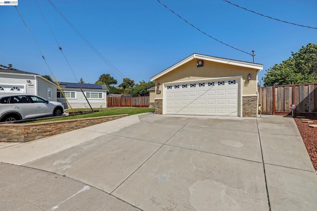 577 Jonathan Way, Union City, CA 94587 Main Photo