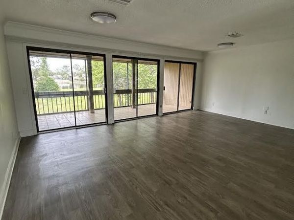 7616 LAS PALMAS Way, Unit 171, Jacksonville, FL 32256