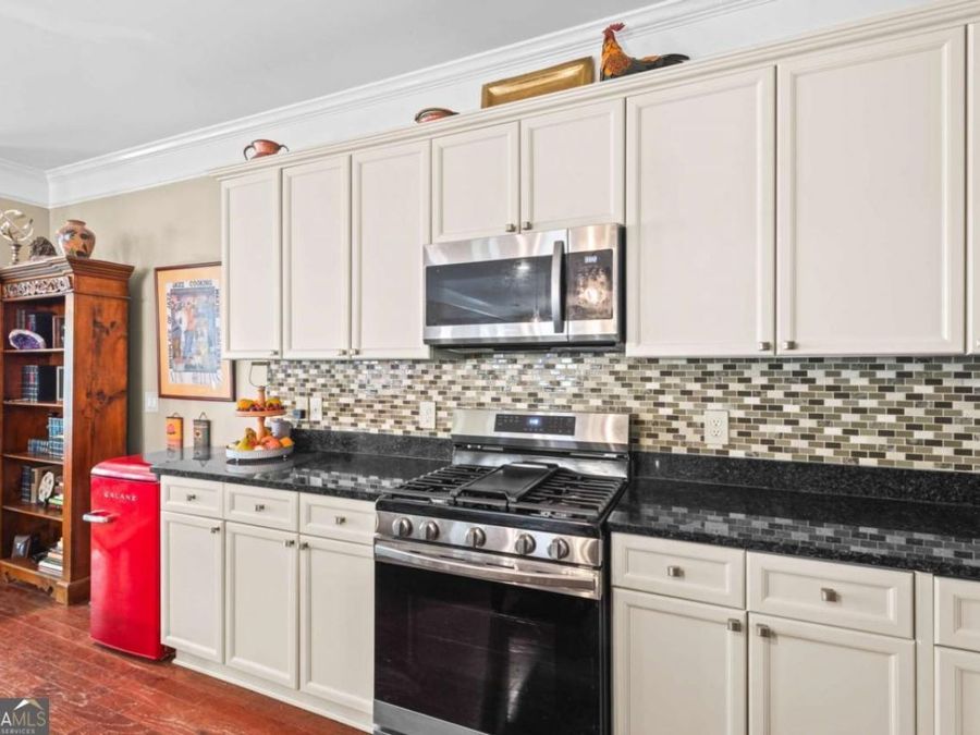 Property Image 31