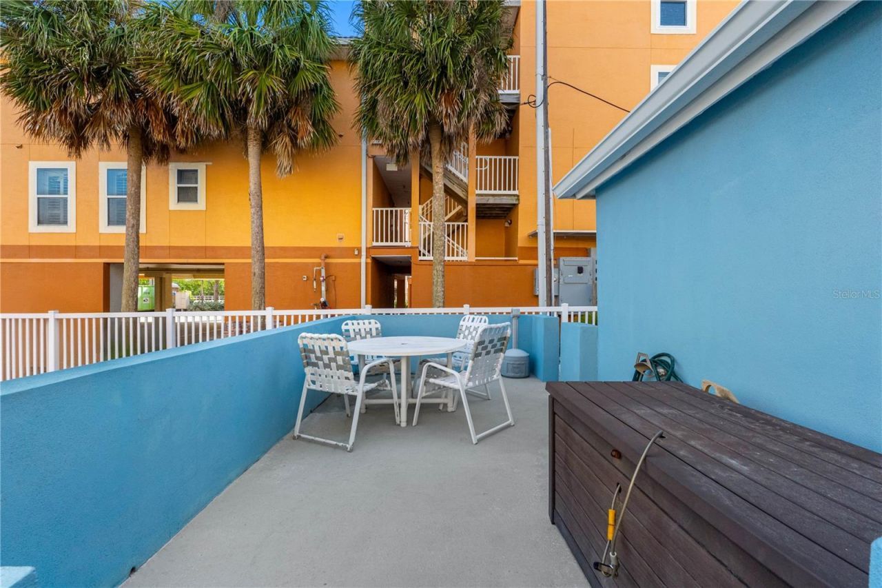 614 Gulf Boulevard, Unit 9, Indian Rocks Beach, FL 33785 Photo