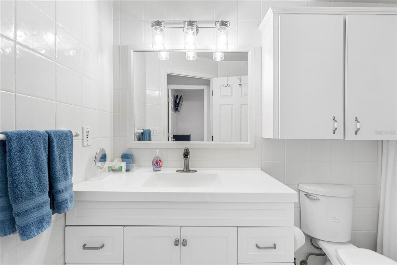 614 Gulf Boulevard, Unit 9, Indian Rocks Beach, FL 33785 Photo