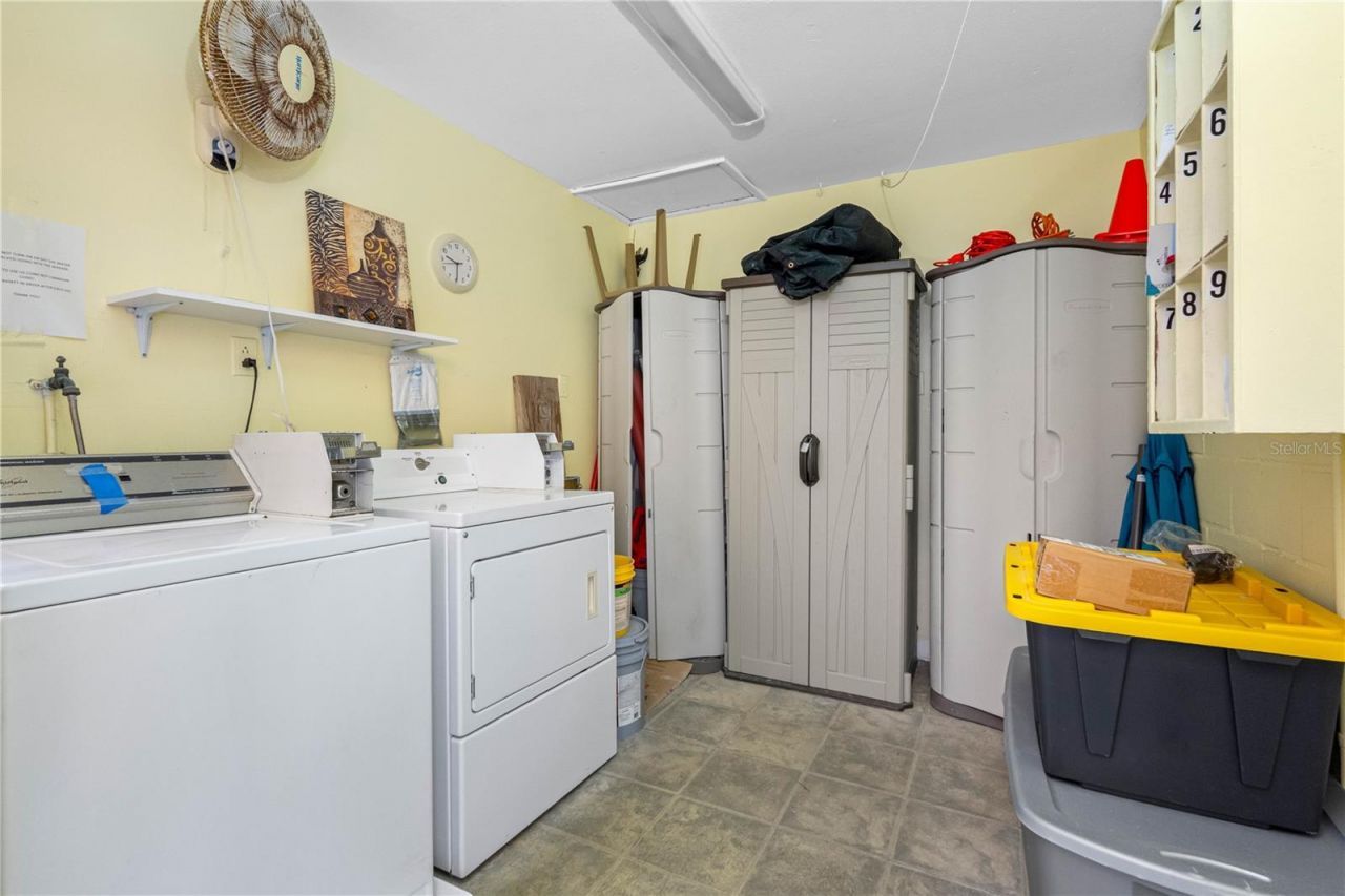 614 Gulf Boulevard, Unit 9, Indian Rocks Beach, FL 33785 Photo
