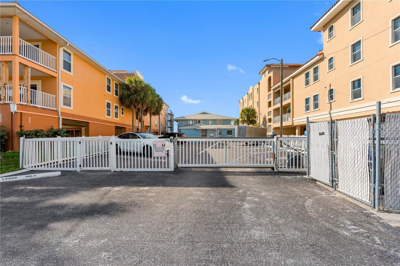 614 Gulf Boulevard, Unit 9, Indian Rocks Beach, FL 33785 Photo