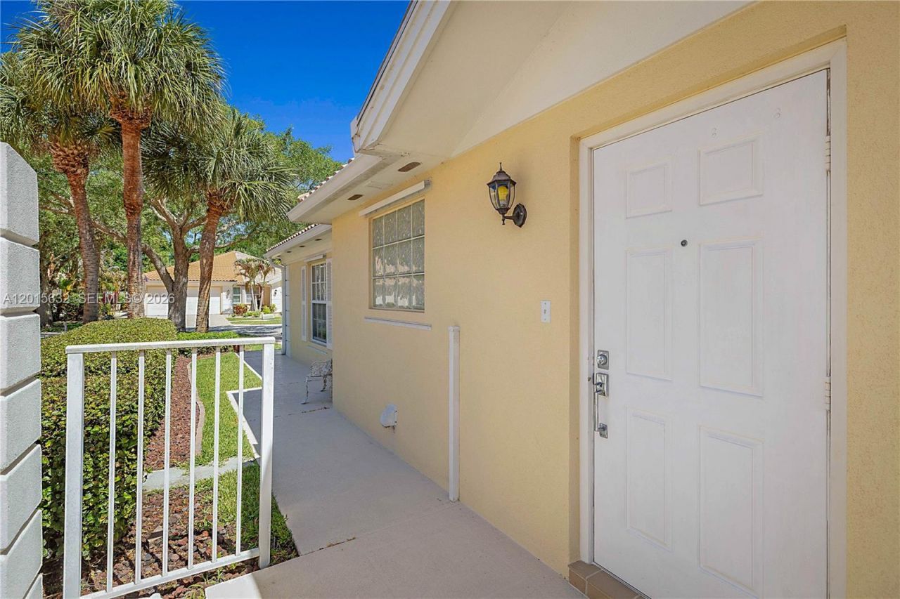 774 SW Balmoral Trce, Stuart, FL 34997 Photo