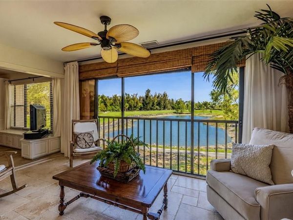 5950 Trailwinds DR, Unit 224, FORT MYERS, FL 33907