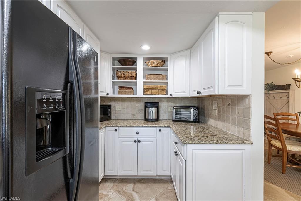 5950 Trailwinds Dr, Unit 224, Fort Myers, FL 33907 Photo