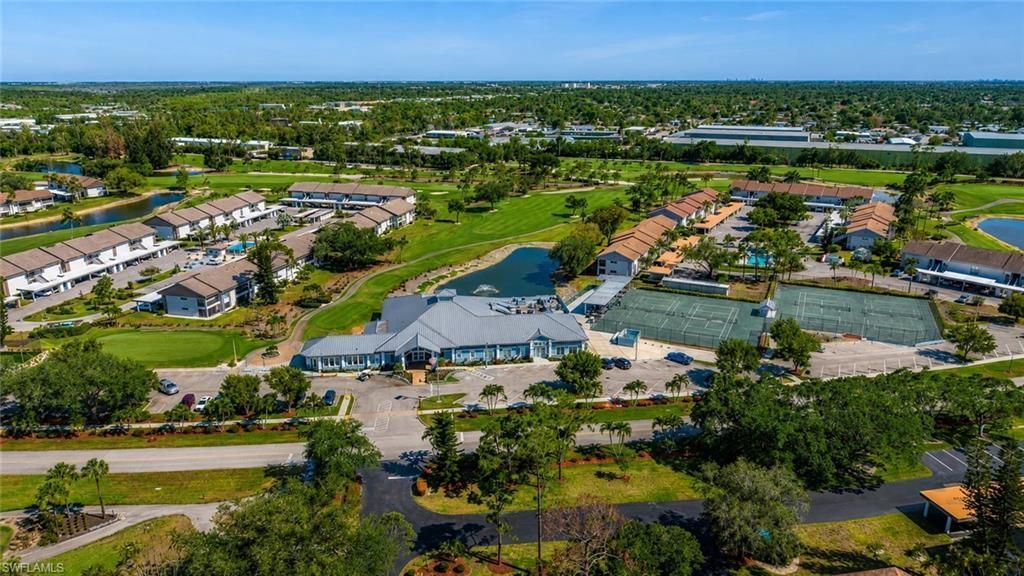 5950 Trailwinds Dr, Unit 224, Fort Myers, FL 33907 Photo