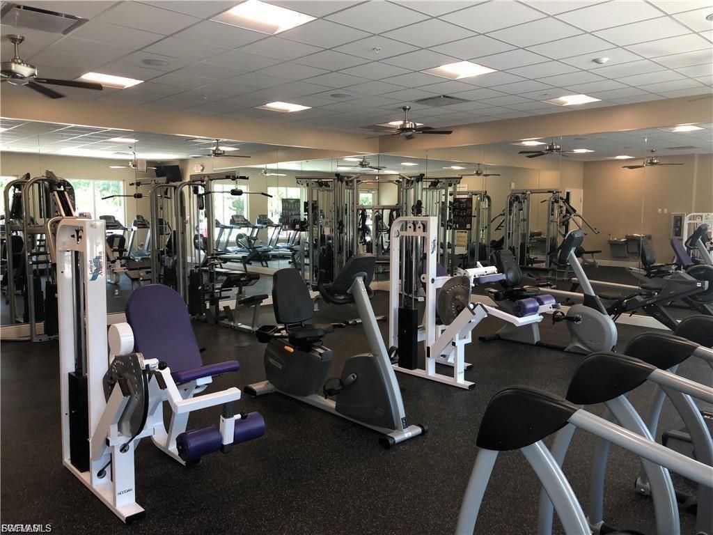 5950 Trailwinds Dr, Unit 224, Fort Myers, FL 33907 Photo