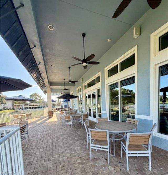 5950 Trailwinds Dr, Unit 224, Fort Myers, FL 33907 Photo