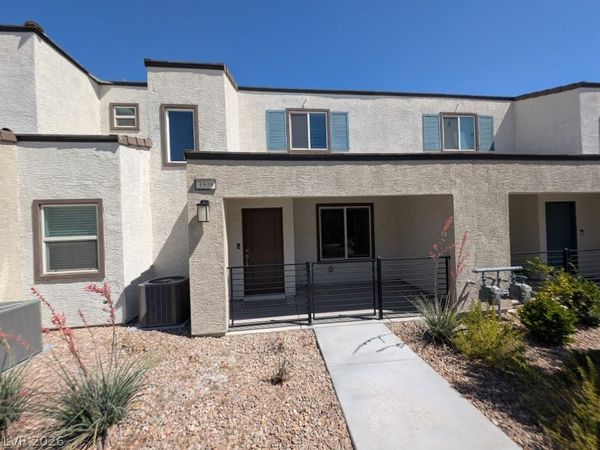 3509 Golden Chariot Avenue , Las Vegas, NV 89106