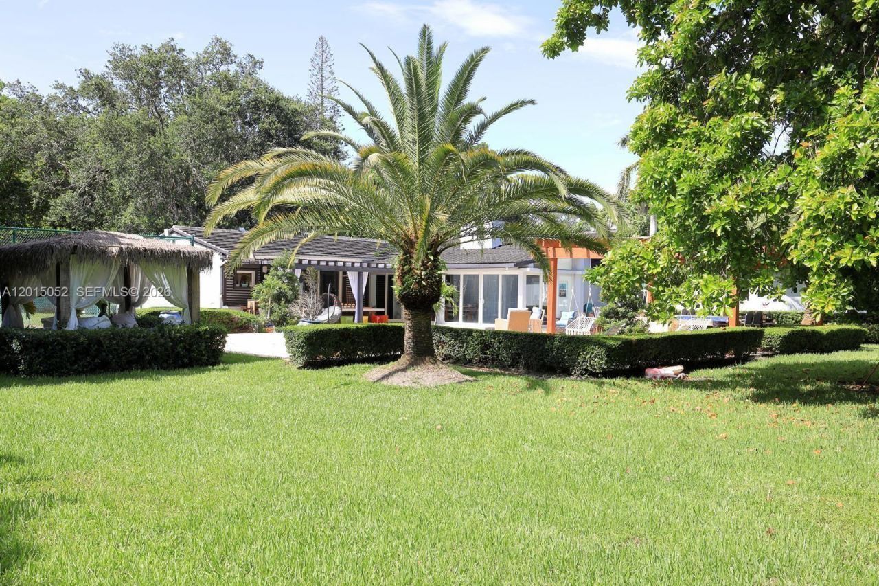5250 SW 62nd Ave, Miami, FL 33155 Photo