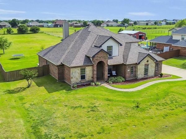 1461 Harvest Lane , Nevada, TX 75173