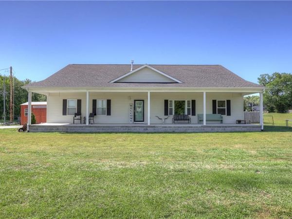 618 N Section Line Road, Scammon, KS 66773