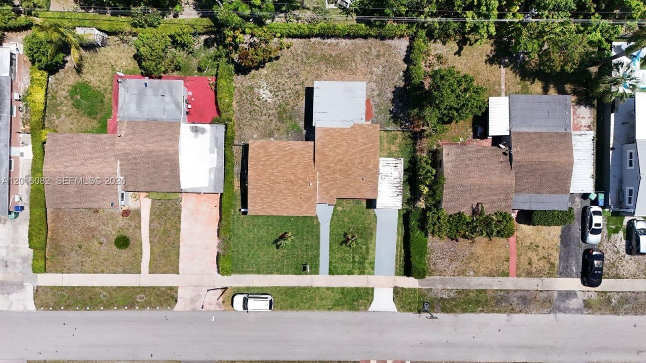 1020 NW 197th Ter, Miami Gardens, FL 33169 Photo