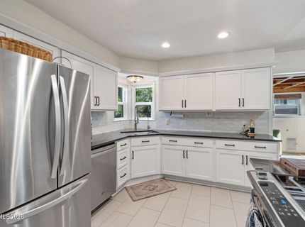 300 Country Club Drive, Reno, NV 89509 Photo