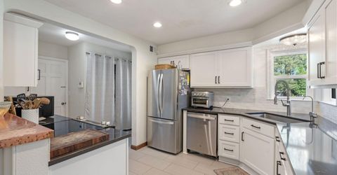 300 Country Club Drive, Reno, NV 89509 Photo