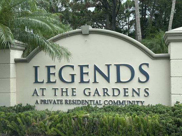 4861 Bonsai Circle, Unit 105, Palm Beach Gardens, FL 33418