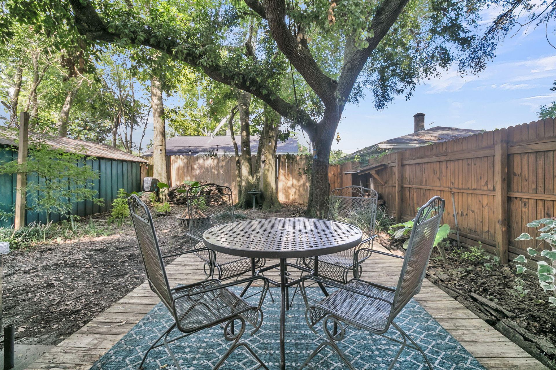 9 Laurel Avenue Photo 30