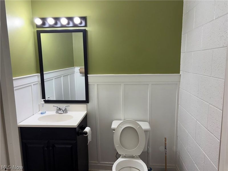 804 E Main Street, Barnesville, OH 43713 Photo 6