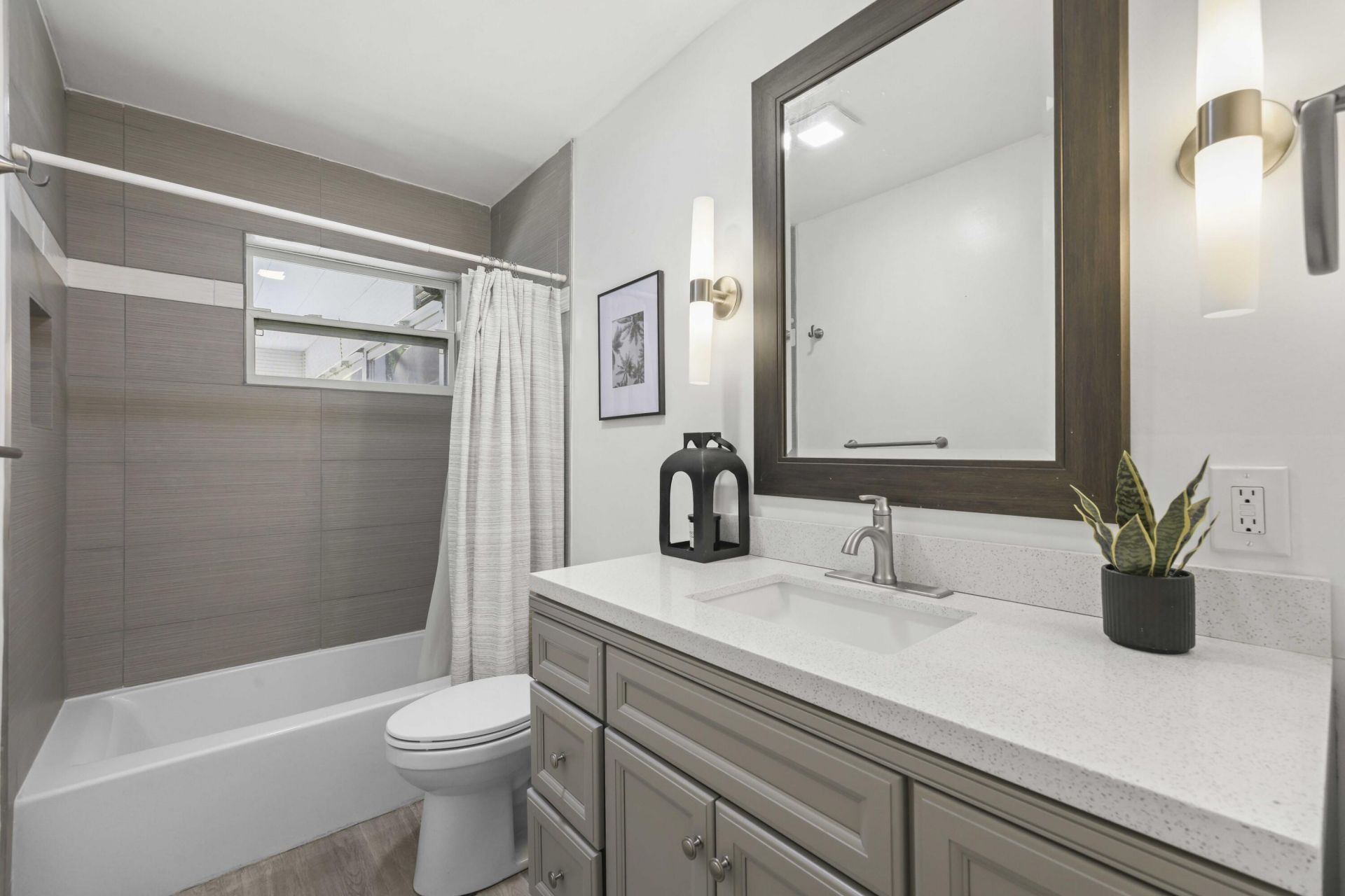2136 NE 4th Court, Boca Raton, FL 33431 Photo