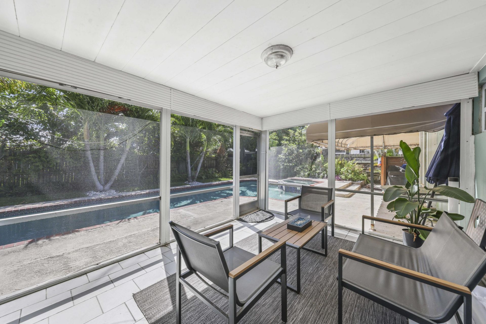 2136 NE 4th Court, Boca Raton, FL 33431 Photo