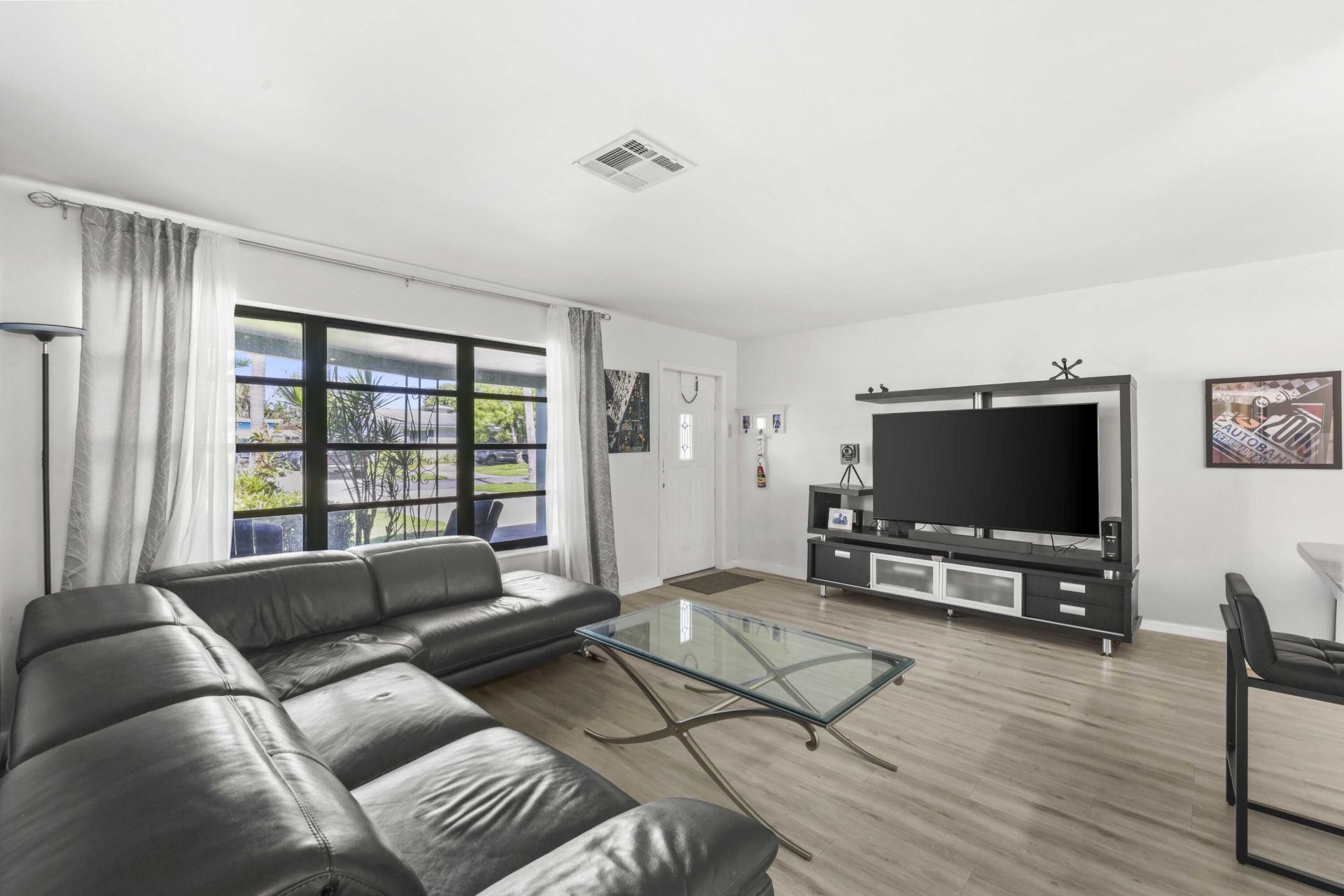 2136 NE 4th Court, Boca Raton, FL 33431 Photo