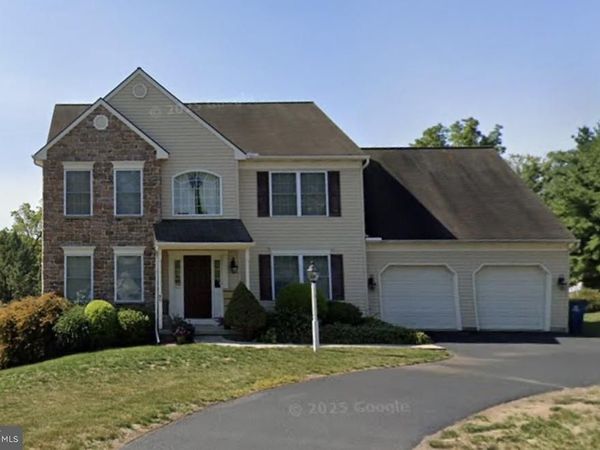 40 HUNTER DRIVE , ELIZABETHTOWN, PA 17022