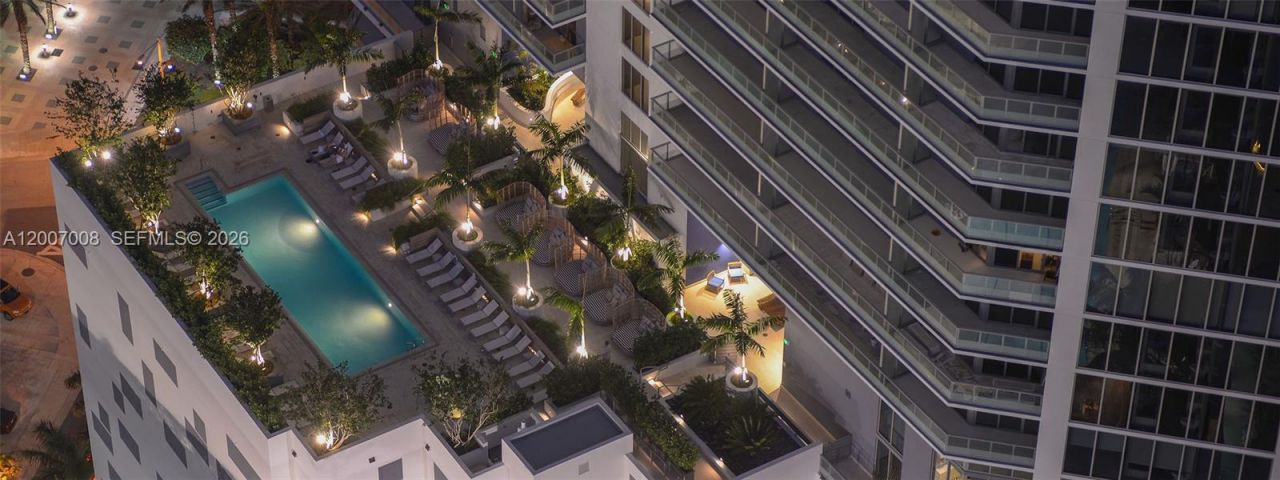 1300 Brickell Bay Dr , Unit 604, Miami, FL 33131 Photo