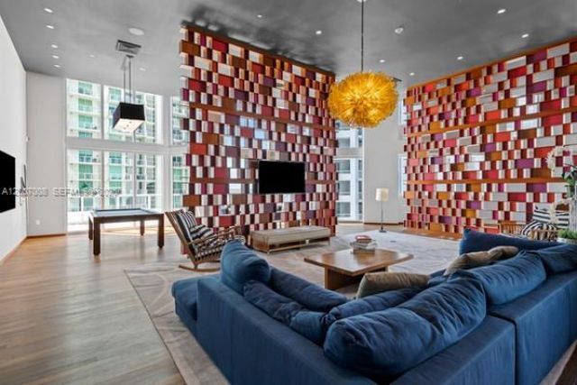 1300 Brickell Bay Dr , Unit 604, Miami, FL 33131 Photo