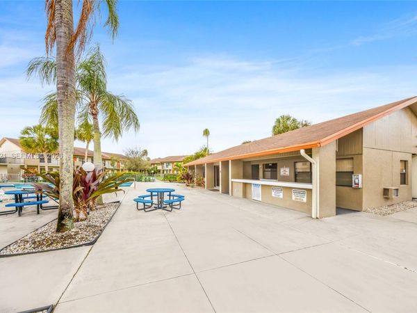 5521 Courtyard Dr , Unit 5521, Margate, FL 33063