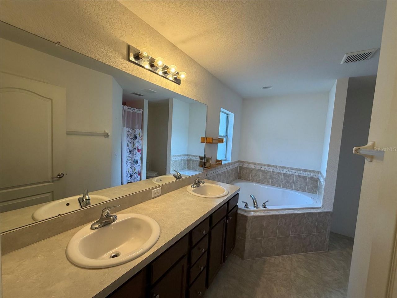 762 Barrister Drive , Auburndale, FL 33823 Photo