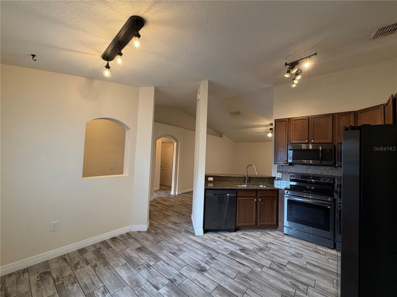 762 Barrister Drive , Auburndale, FL 33823 Photo