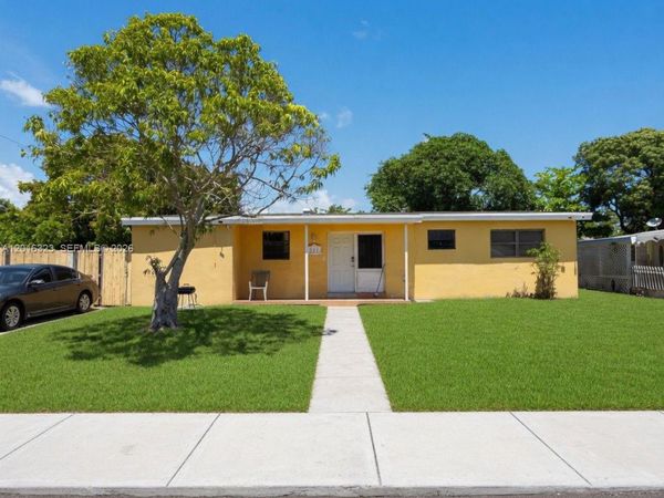 261 NE 40th St , Unit 261, Deerfield Beach, FL 33064