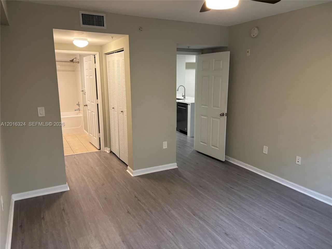 1900 Van Buren St , Unit 201B, Hollywood, FL 33020 Photo