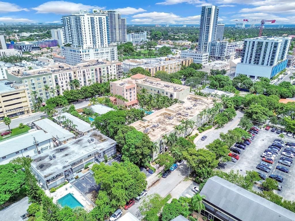 1900 Van Buren St , Unit 201B, Hollywood, FL 33020 Photo