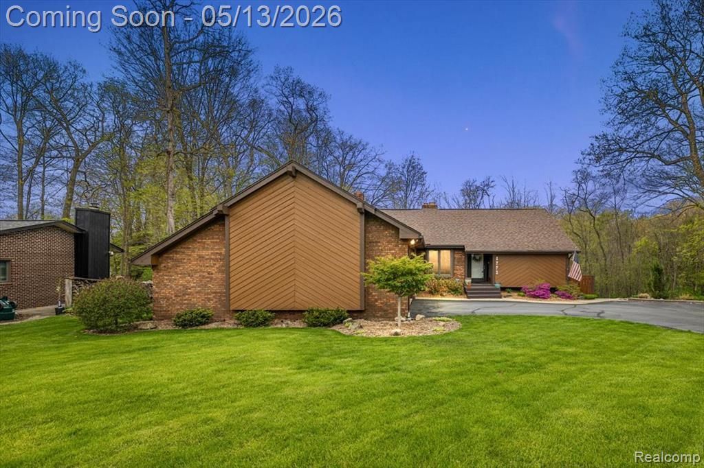 6773 Wellesley Terrace, Independence Township, MI 48346 Main Photo