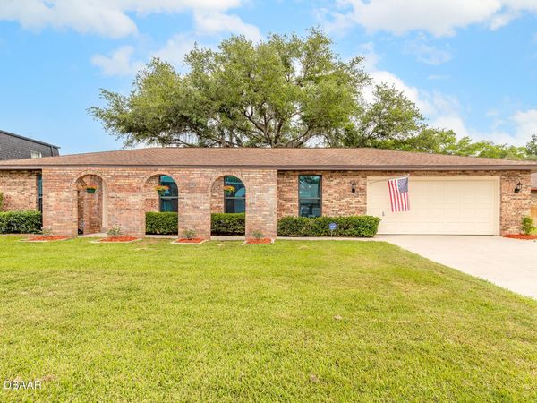 3 Waterberry Circle, Ormond Beach, FL 32174