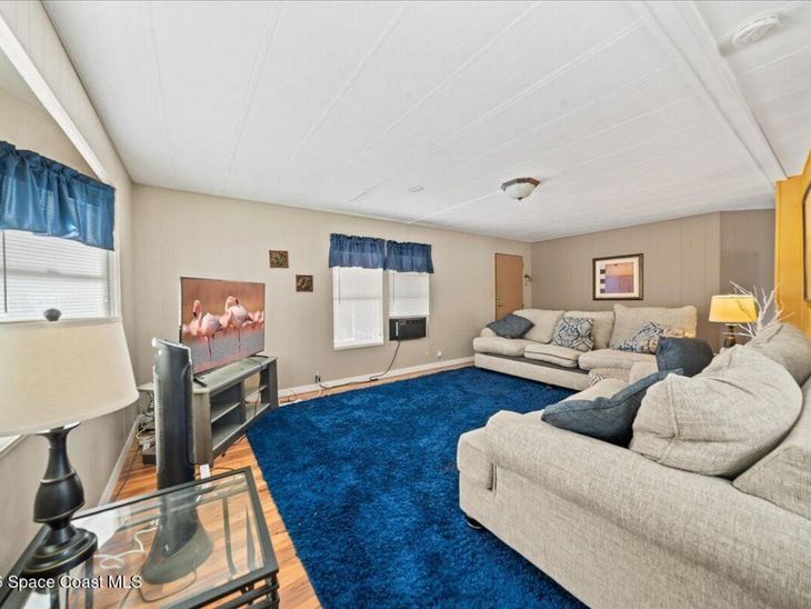 1740 Seagrape Street Ne, Palm Bay, FL 32905