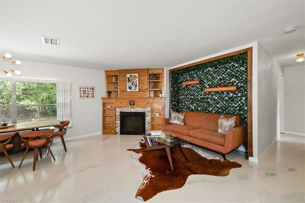 2431 N Westwood Dr, North Fort Myers, FL 33917 Photo