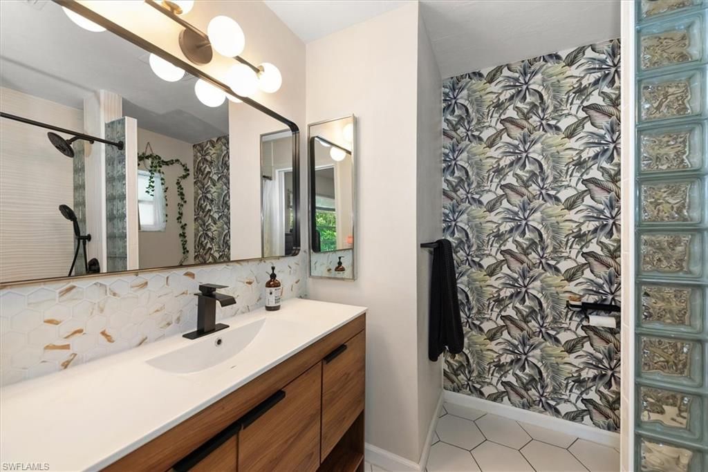 2431 N Westwood Dr, North Fort Myers, FL 33917 Photo